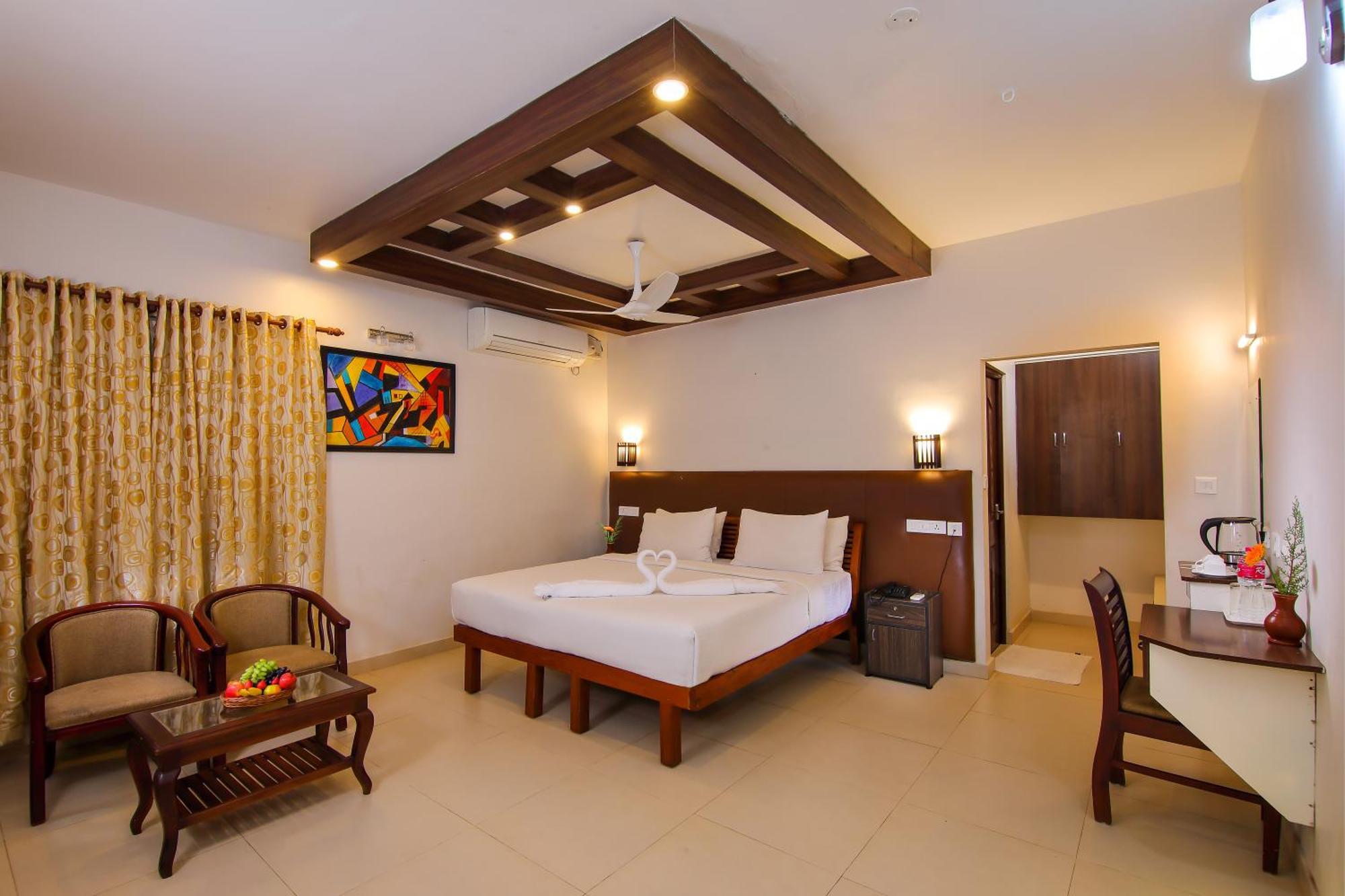 Krishnatheeram Ayur Holy Beach Resorts Varkala Exterior photo