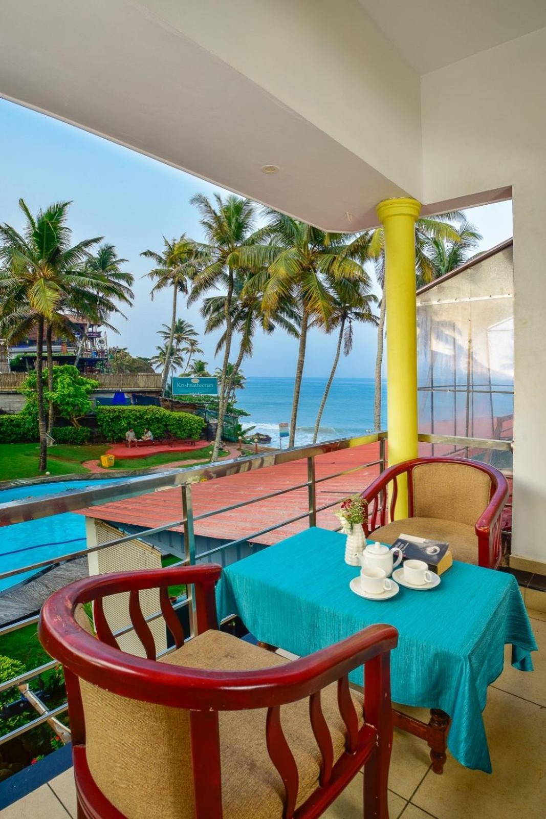 Krishnatheeram Ayur Holy Beach Resorts Varkala Exterior photo