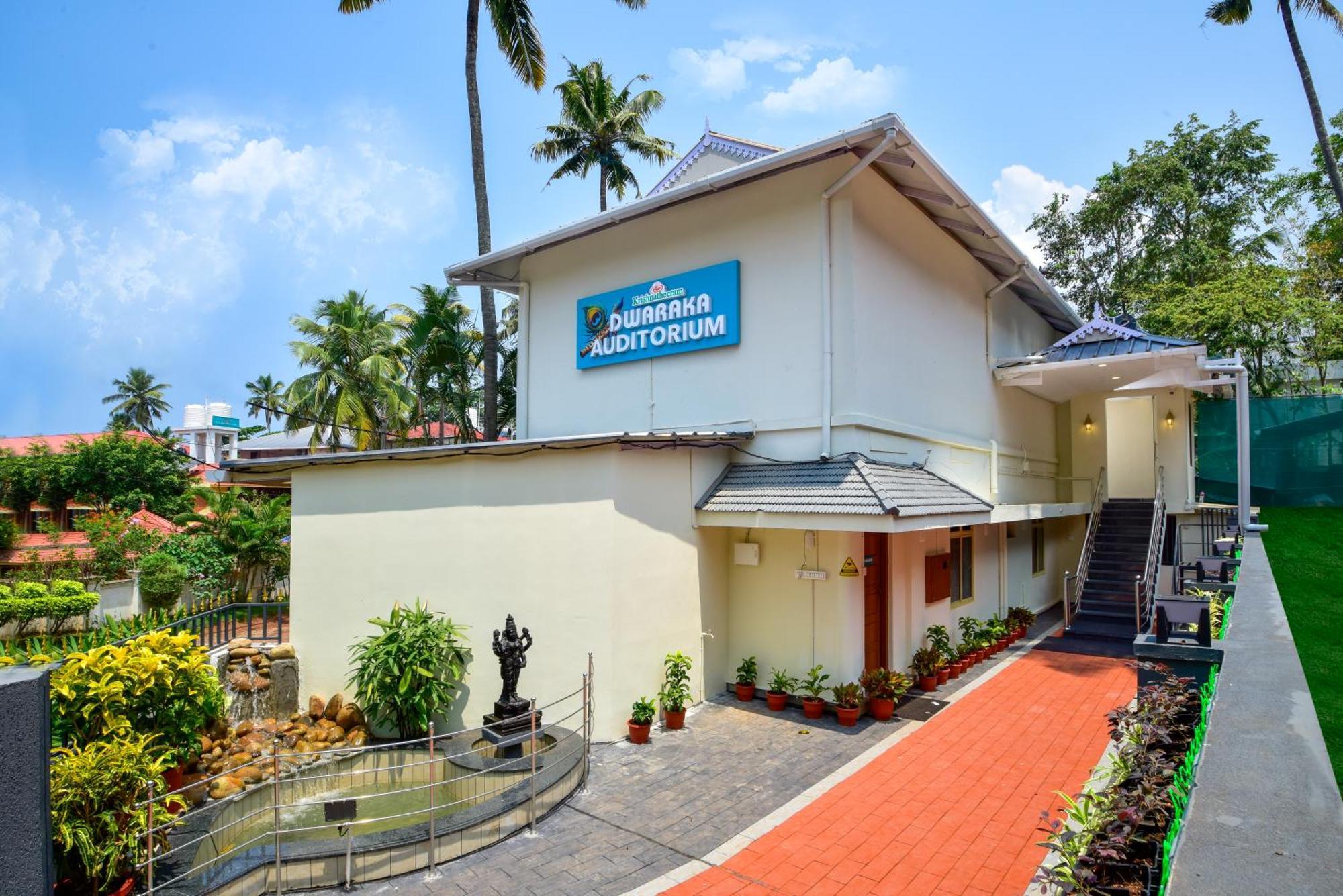 Krishnatheeram Ayur Holy Beach Resorts Varkala Exterior photo
