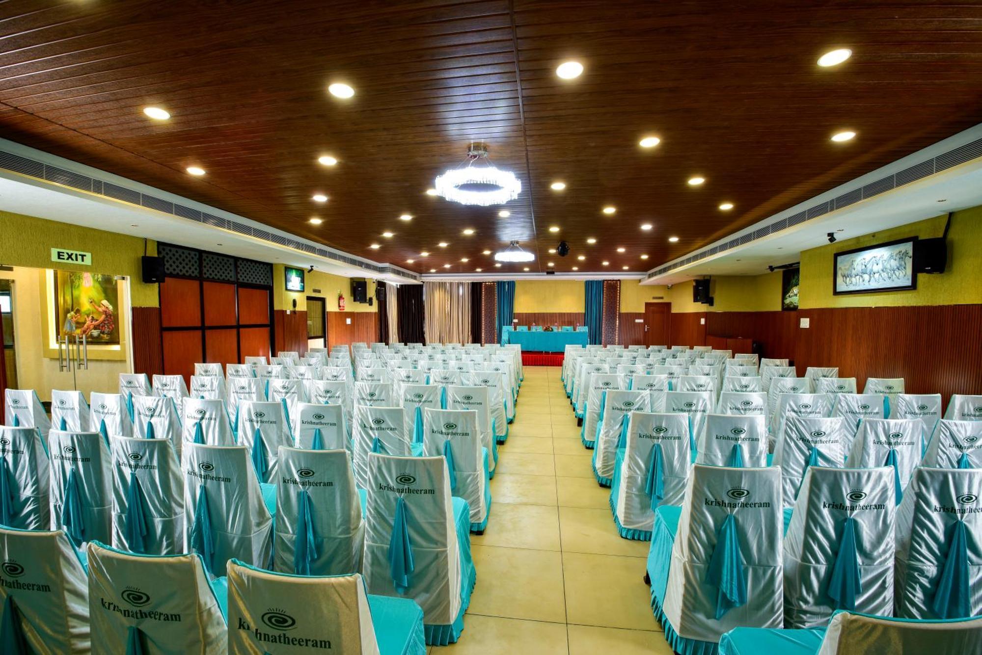 Krishnatheeram Ayur Holy Beach Resorts Varkala Exterior photo