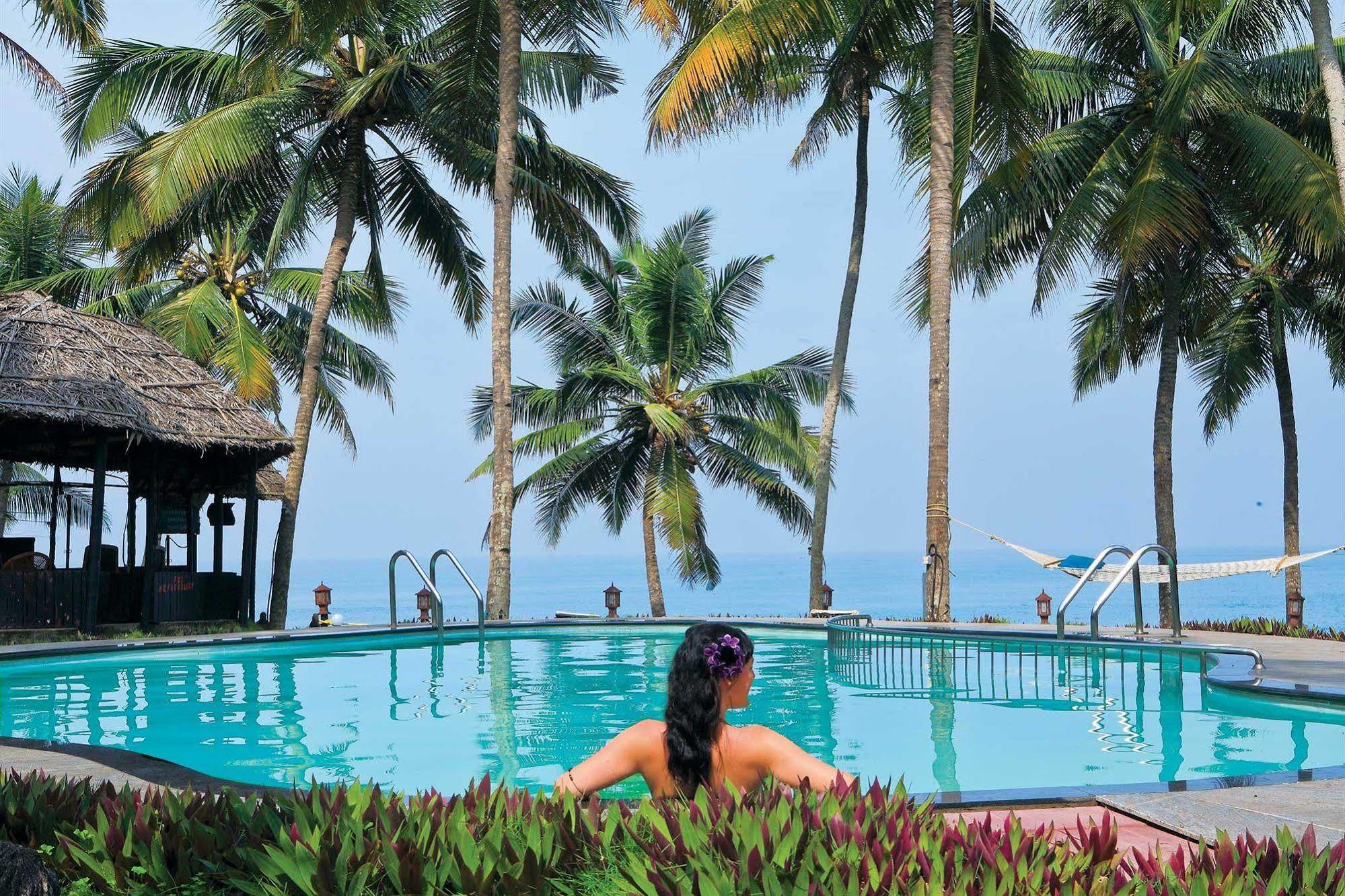 Krishnatheeram Ayur Holy Beach Resorts Varkala Exterior photo